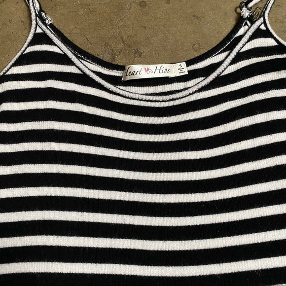 Black and white Striped dress - Picture 2 of 3